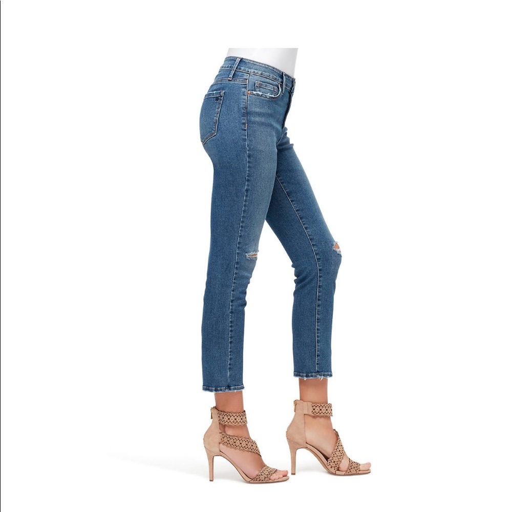 Arrow Straight Ankle Jeans